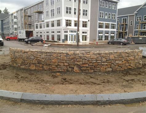 retaining wall replacement contractors.
